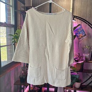 New eight eight eight Sweater